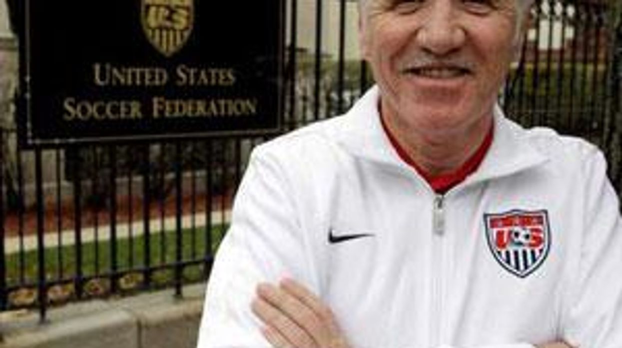 US Women’s Soccer Names Tom Sermanni New Head Coach