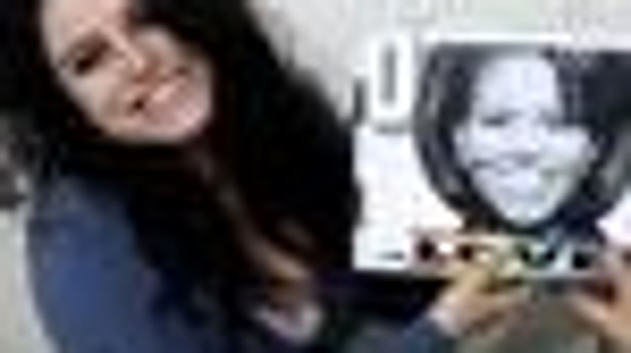 Watch: Adorable Singing Duo and Girlfriends Bria and Chrissy sing 'I Love You Michelle Obama'