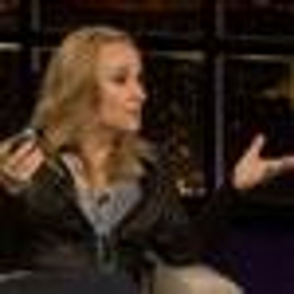 Watch: Melissa Etheridge Tells Chelsea Handler 'I'm Not Gay, It's all for Publicity'