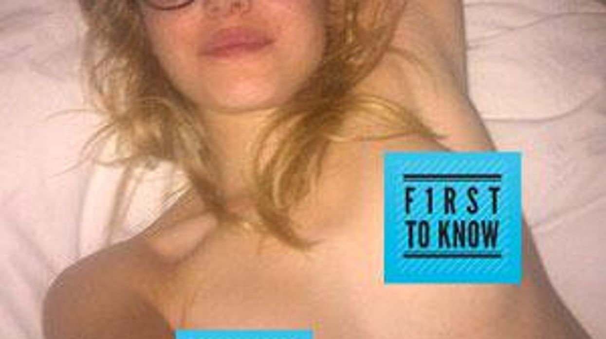 'Milk' Actress Alison Pill Tweets Nude Photo - On Accident