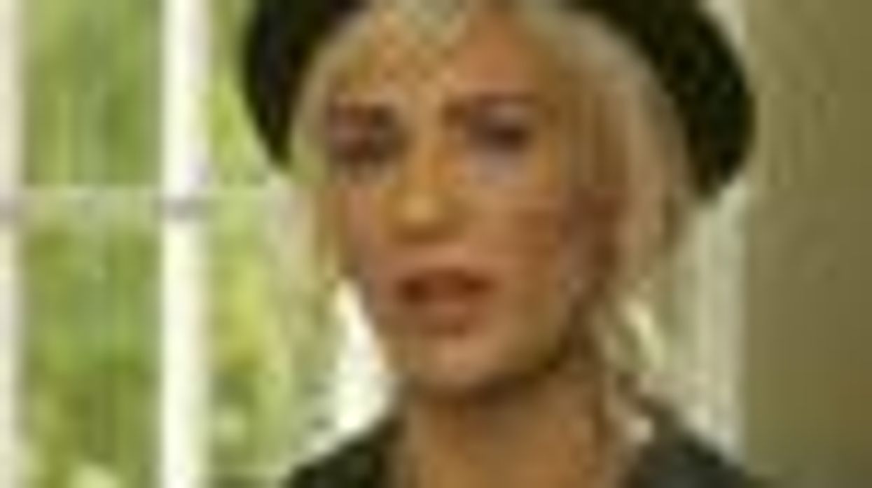 Watch: Romi Klinger and Ilene Chaiken Talk Bisexuality