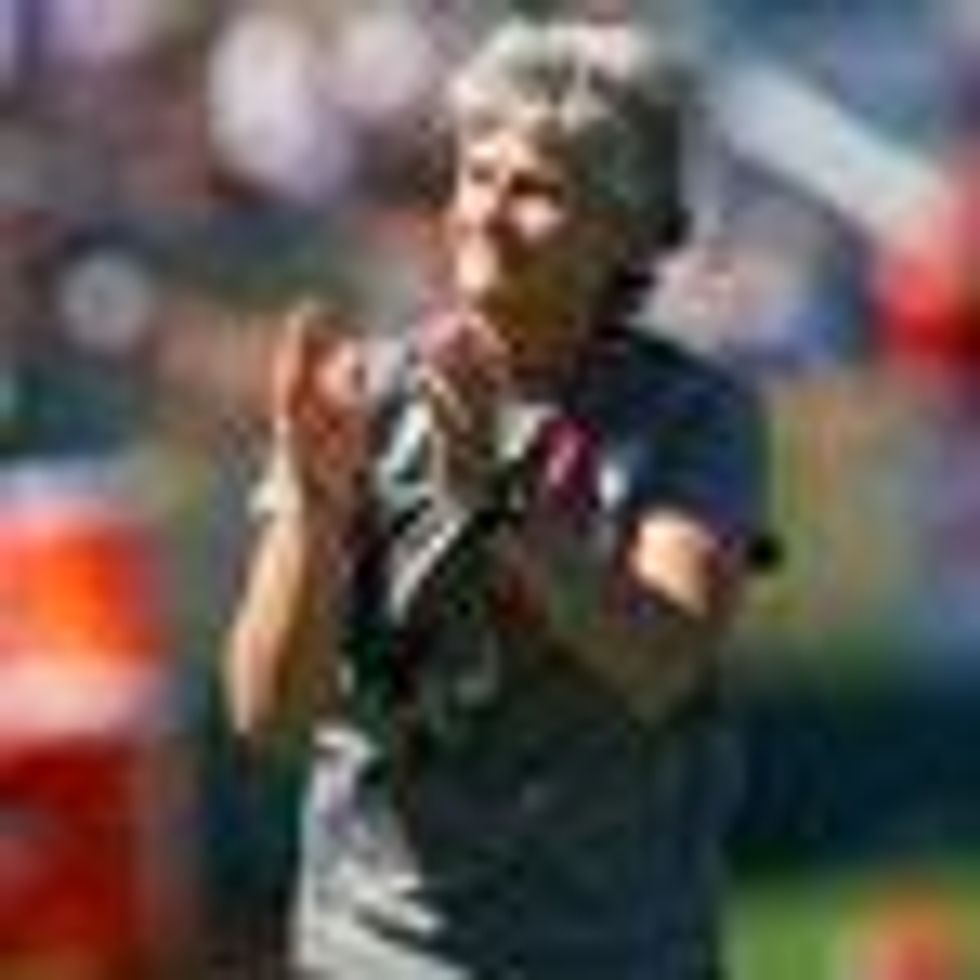  Pia Sundhage Steps Down as U.S. Women's Soccer Team's Head Coach