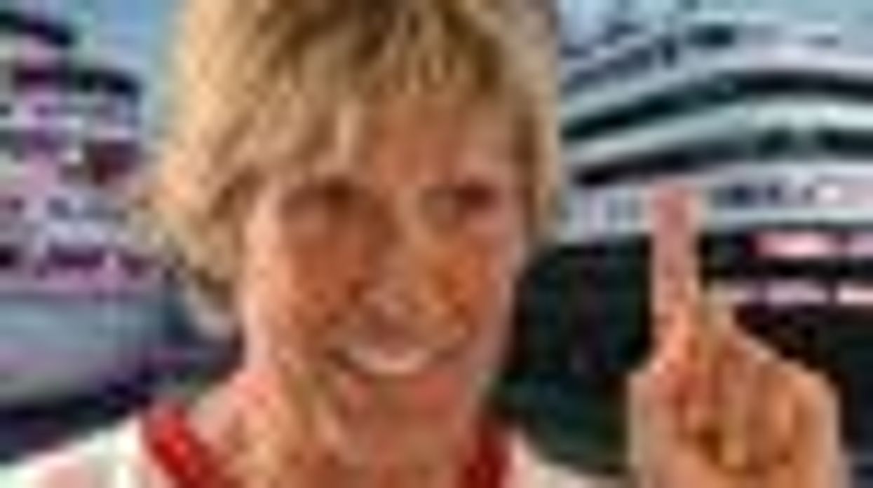 Diana Nyad to Act as Celebrity Sports Guest During 2013 Olivia Cruise