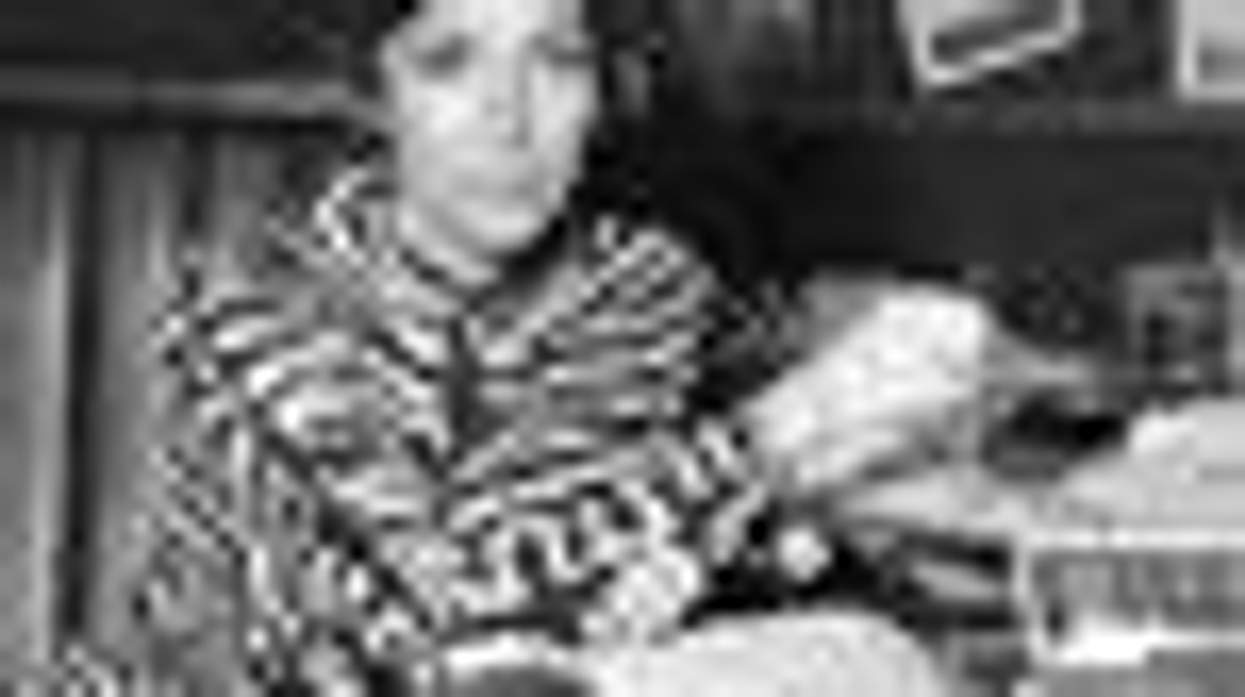 Pioneering Journalist Helen Gurley Brown Dies at Age 90