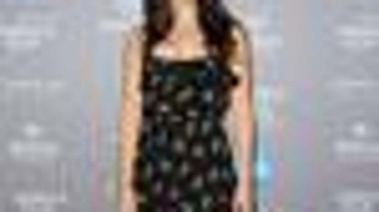 Shiri Appleby to play lesbian EMT's ex-girlfriend on 'Chicago Fire'