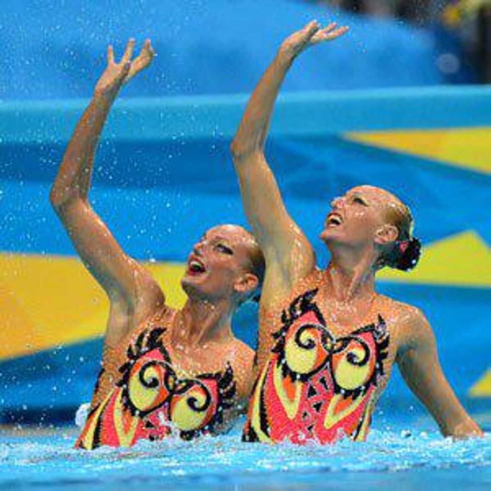 Shot of the Day: Synchronized Swimming's Girl / Girl Kiss at the Olympics 