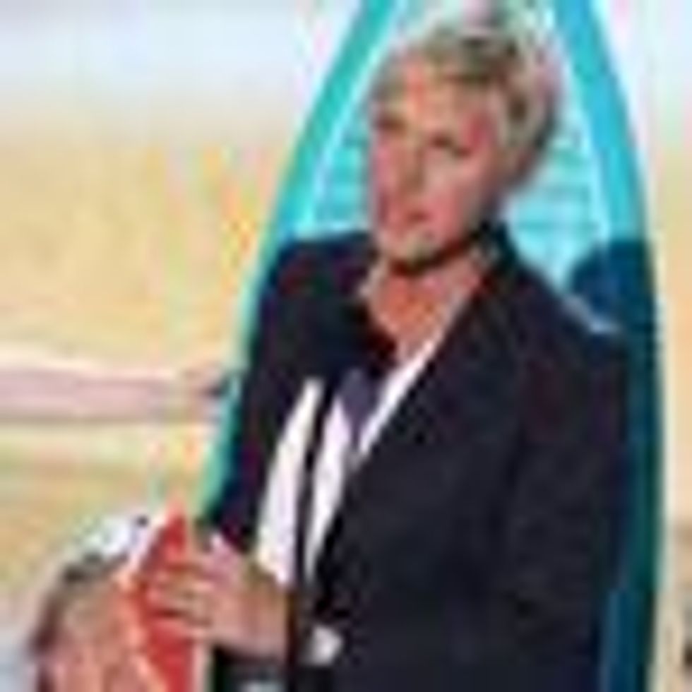 Ellen DeGeneres, 'Pretty Little Liars' and 'Glee' Win Teen Choice Awards