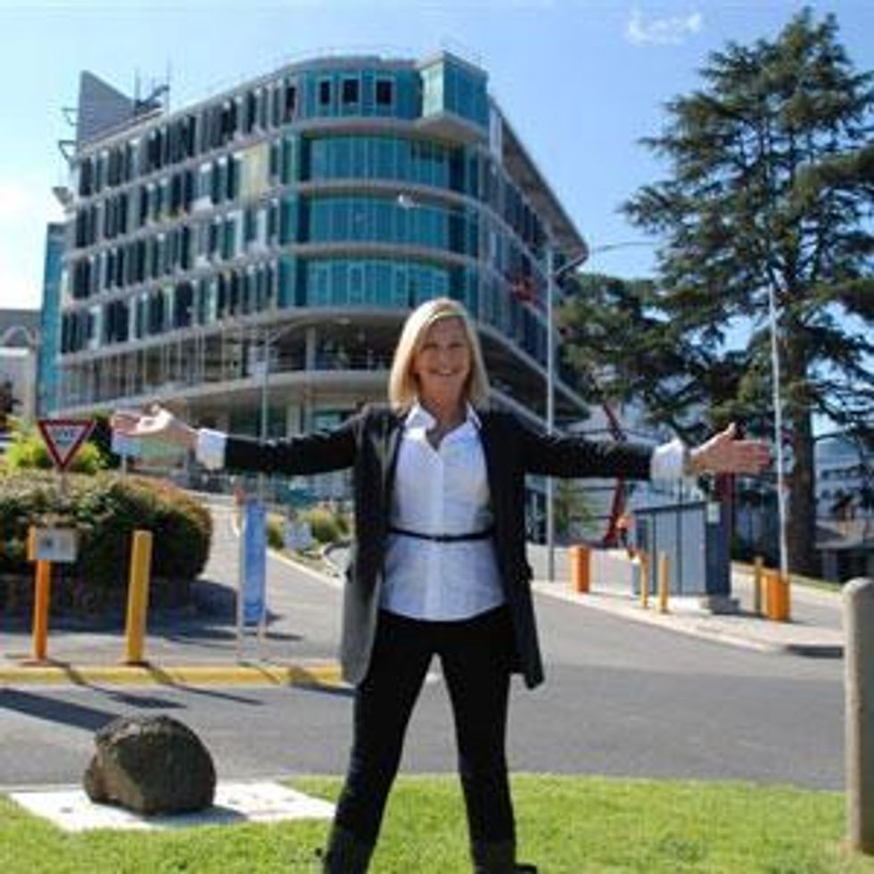 Olivia Newton-John Cancer and Wellness Centre Opens in Australia