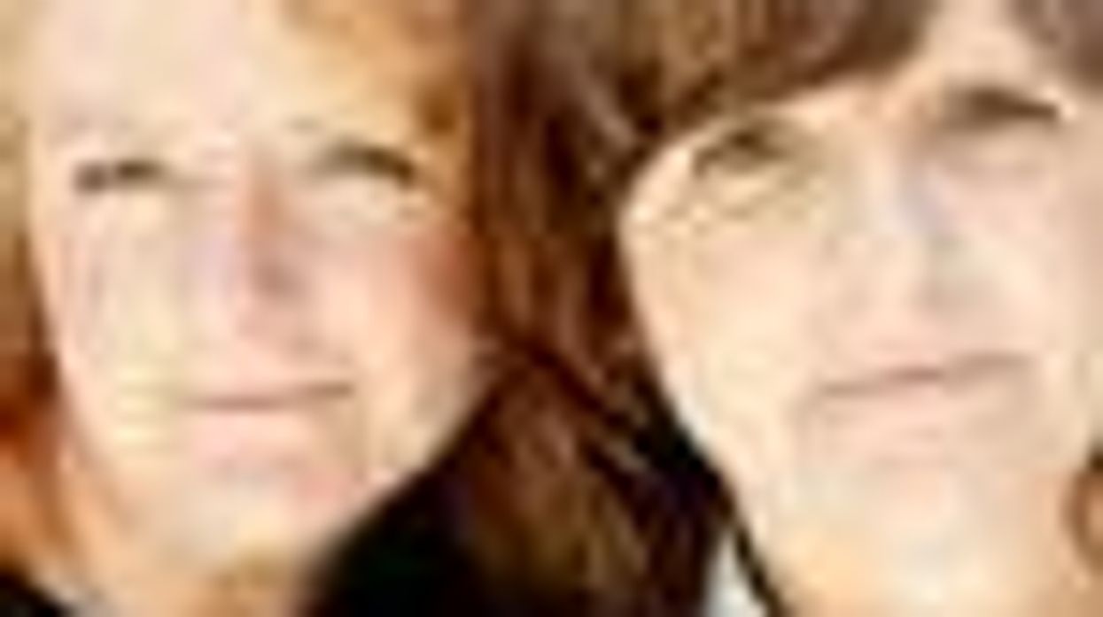 The Indigo Girls on Tour at the Wiltern - Concert Review