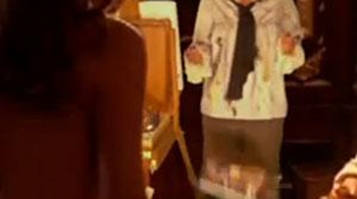 Ellen DeGeneres in Titanic 3-D - Boobs on the Brain - Video