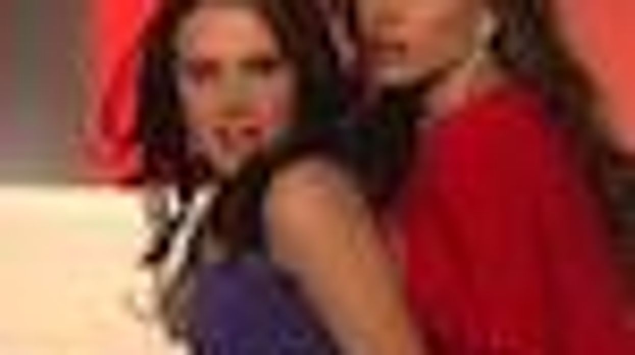 SNL's First Out Lesbian Featured Player Kate McKinnon Makes Splash with Penelope Cruz Pantene Sketch