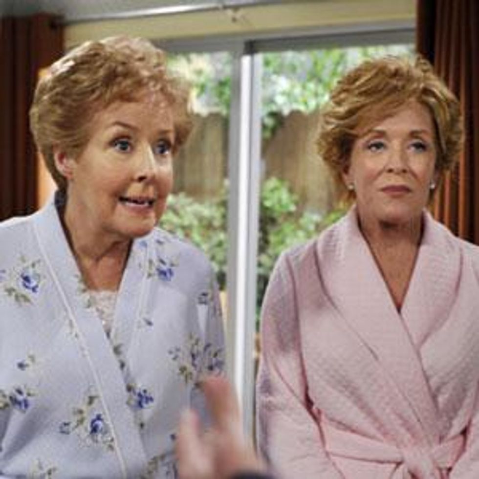 Holland Taylor's Evelyn in Lesbian Fling on 'Two and a Half Men' 