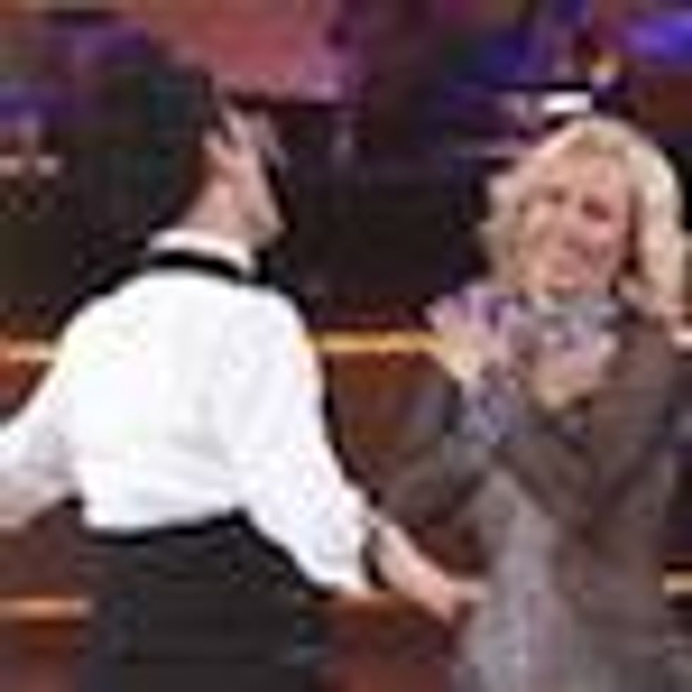 Martina Navratilova Foxtrots on Dancing with the Stars - Video