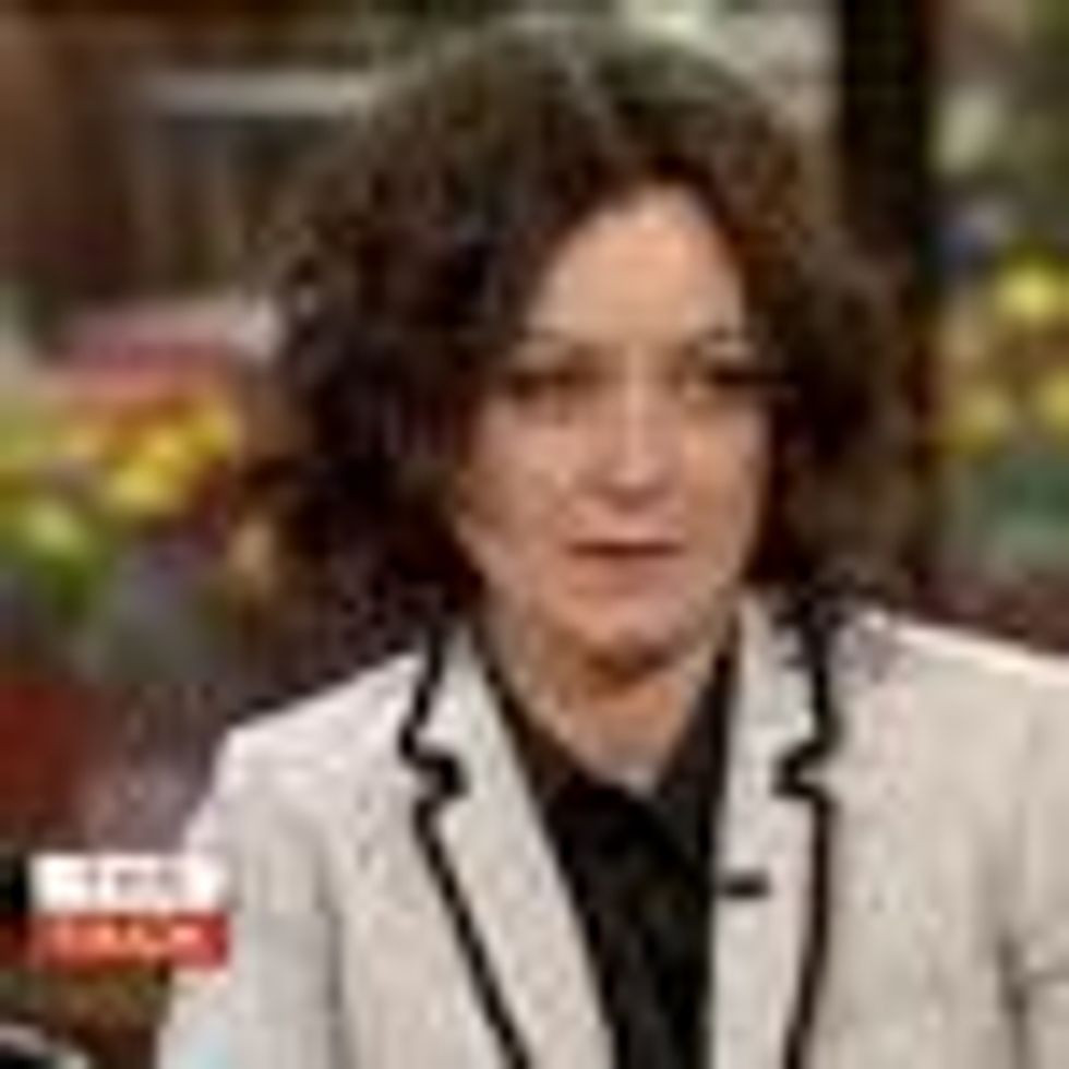 Sara Gilbert Takes On Kirk Cameron's Antigay Remarks on 'The Talk' - Video