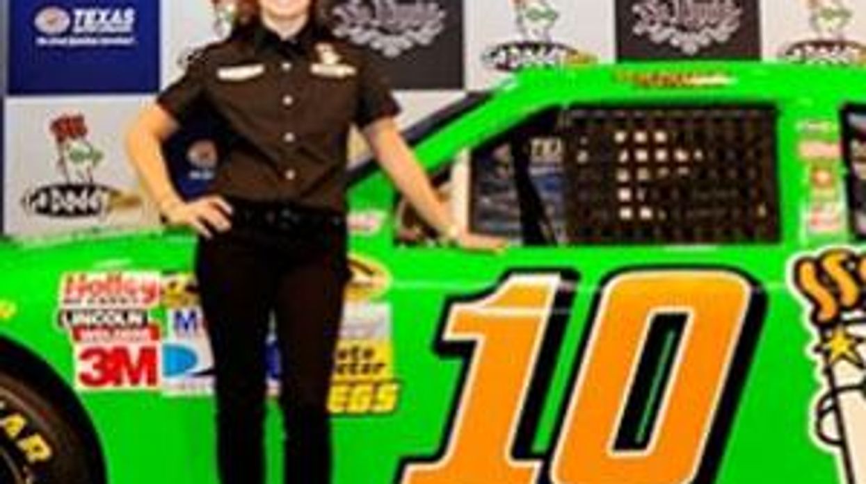 Danica Patrick’s Daytona Debut Days Away