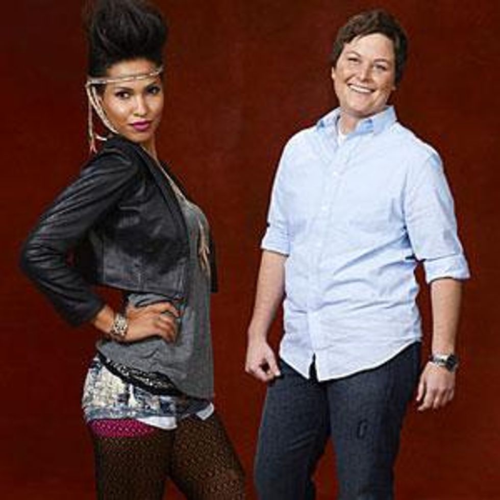 Meet 'The Voice's' New Out Contestants: Erin Martin and Sarah Golden