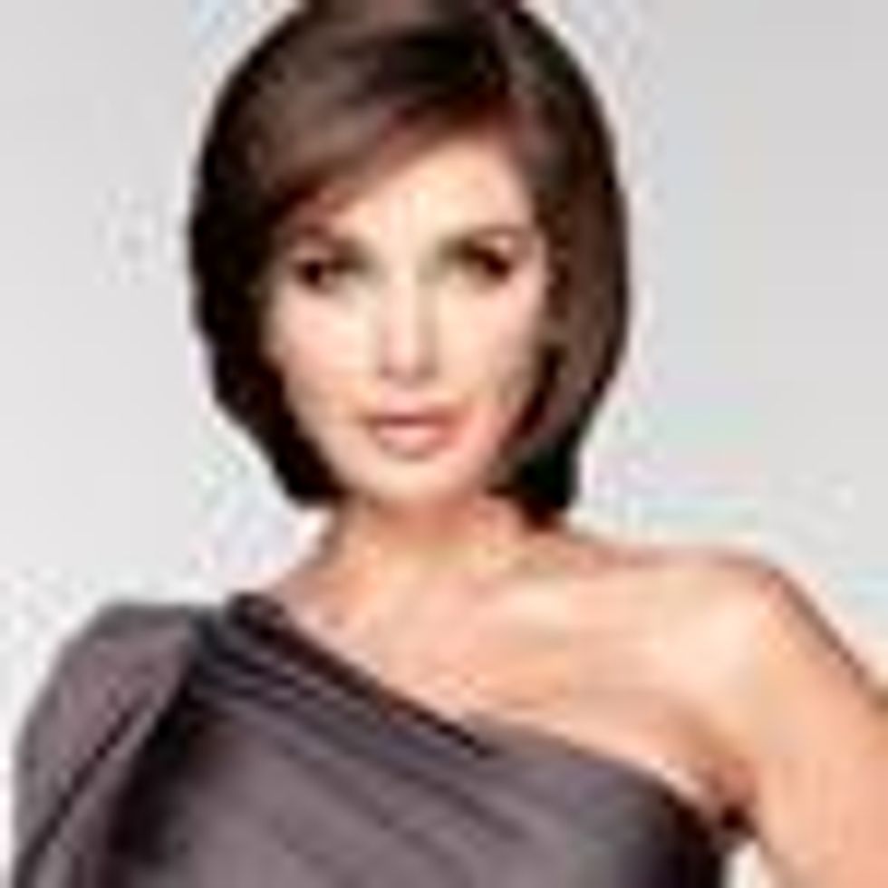 'I Can't Think Straight' Star Lisa Ray to Host 'Top Chef Canada' 