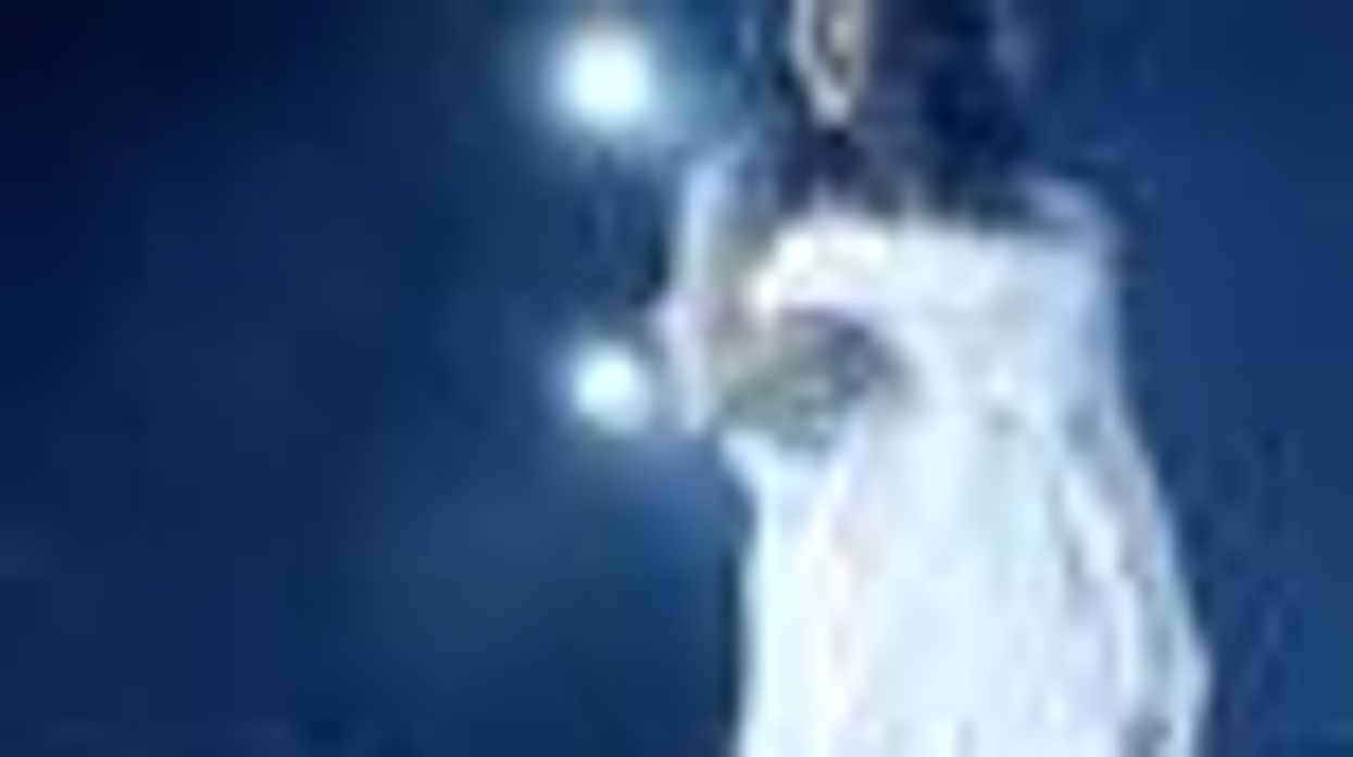 New 'Smash' Promo: Katherine McPhee, A Sheet, a Bed and 'Touch Me' - Video