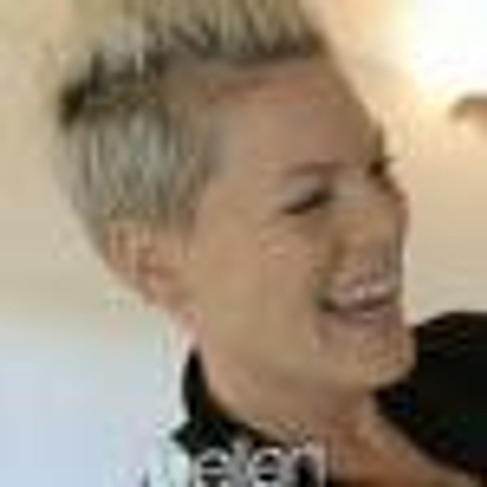 P!nk and Baby Willow Send Ellen DeGeneres Birthday Wishes: Video