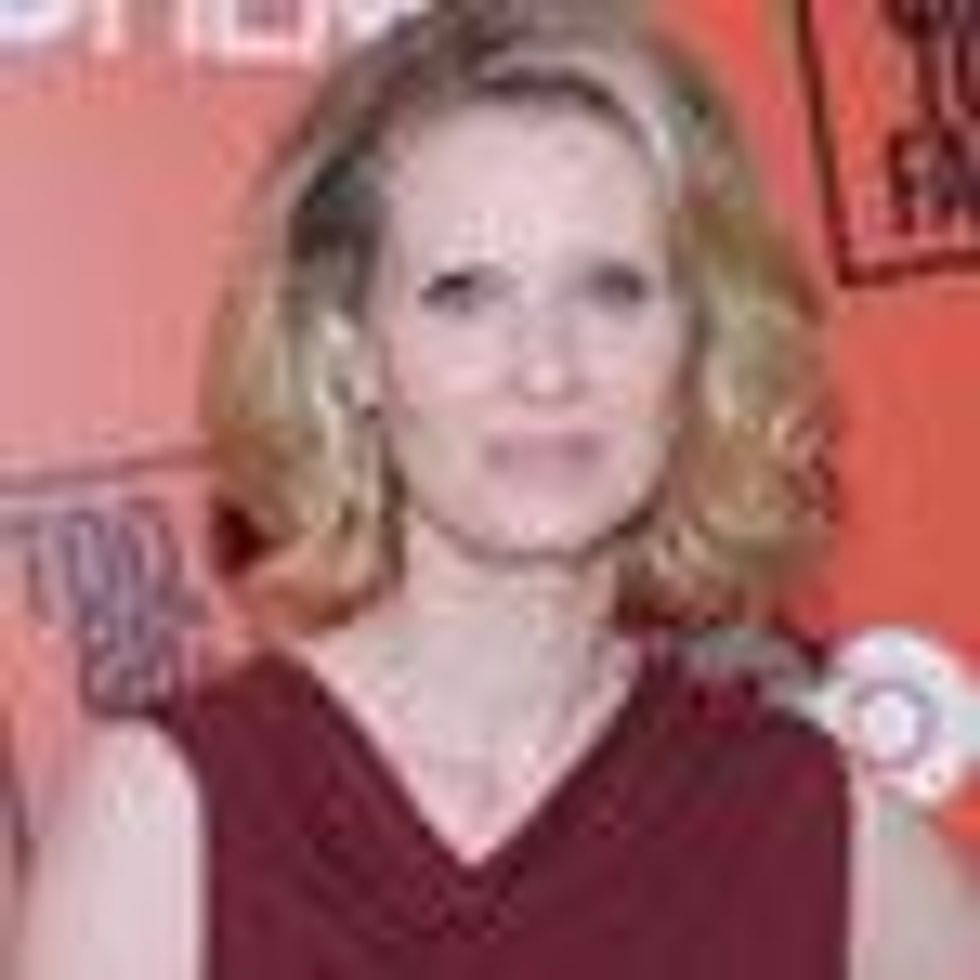 Cynthia Nixon Attempts to Clarify that Whole 'Being Gay is a Choice' Thing