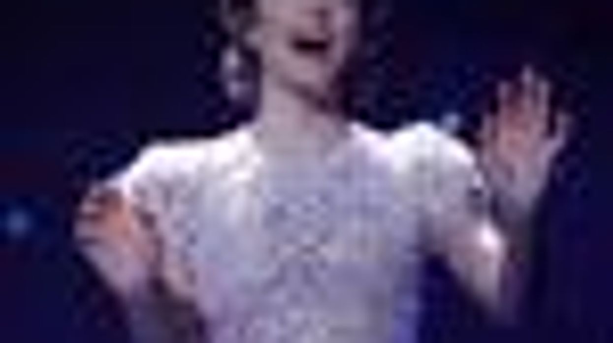 'Smash' Pilot Available to View Online Now! Katherine McPhee, Megan Hilty, Debra Messing: Video