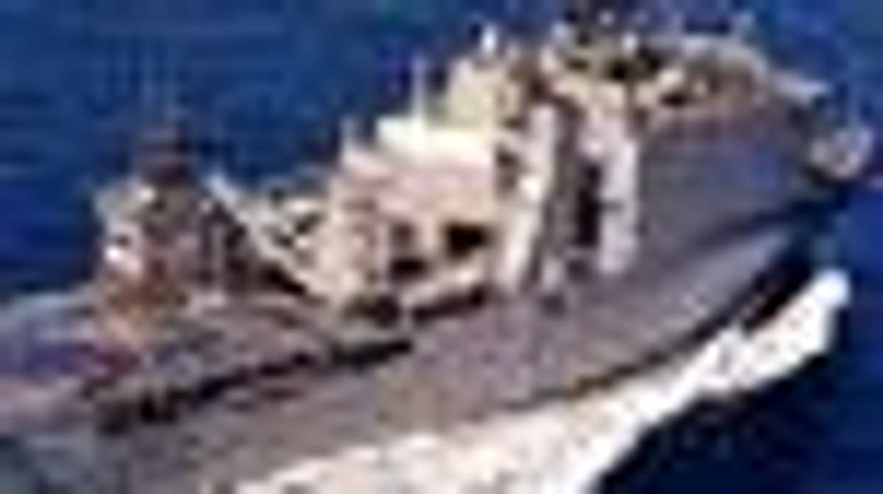 Lesbian Sailors Make History with the Navy's First Same-Sex 'First Kiss'