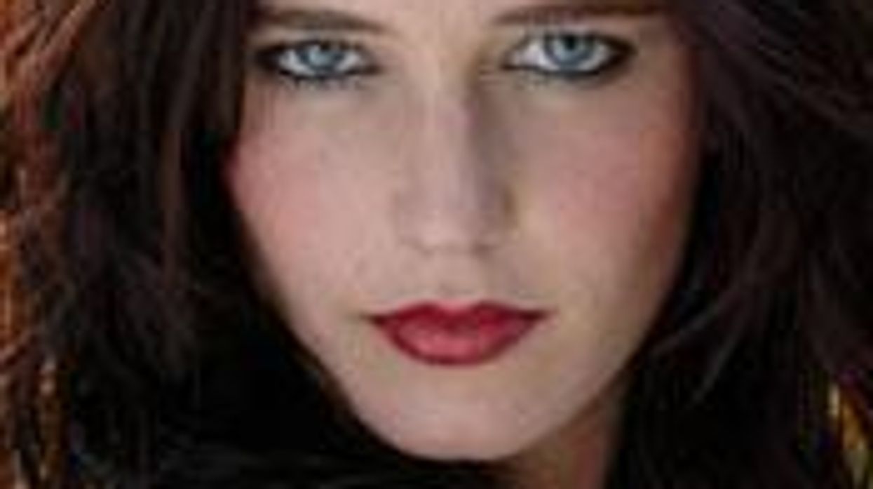 Eva Green Up For Evil Golden Goddess Artemisia in '300' Prequel