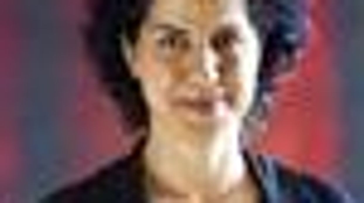 Shirin Papillon Delivers OML+ - Your Lesbian Hulu!