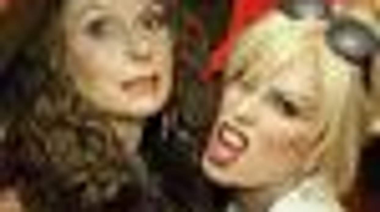 Bolly Stoli Darlings - Jennifer Saunders is Writing an Ab Fab Movie!