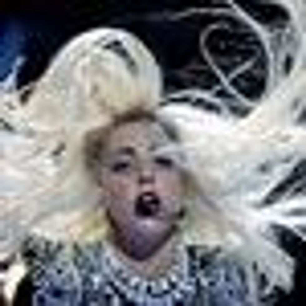 Gaga Launches Born This Way Foundation to Fight Bullying 