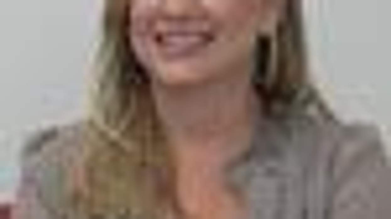 Jessica Capshaw Ponders - Are Calzona Registered Domestic Partners? VIDEO