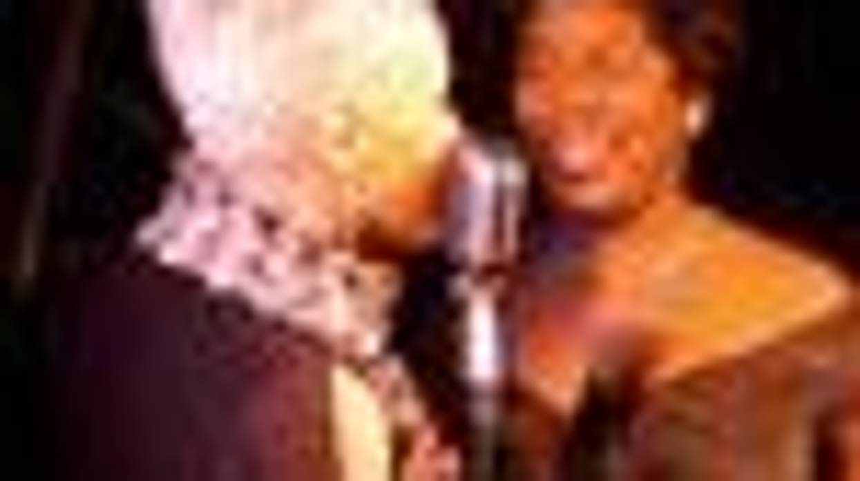 P!nk Does an Impromptu Rendition of 'Summertime' at 'Sleep No More' VIDEO