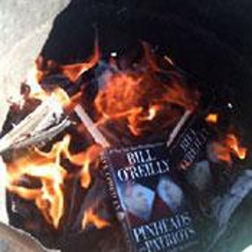 US Soldiers Burn Bill O'Reilly's New Book 'Colbert Report' - Video