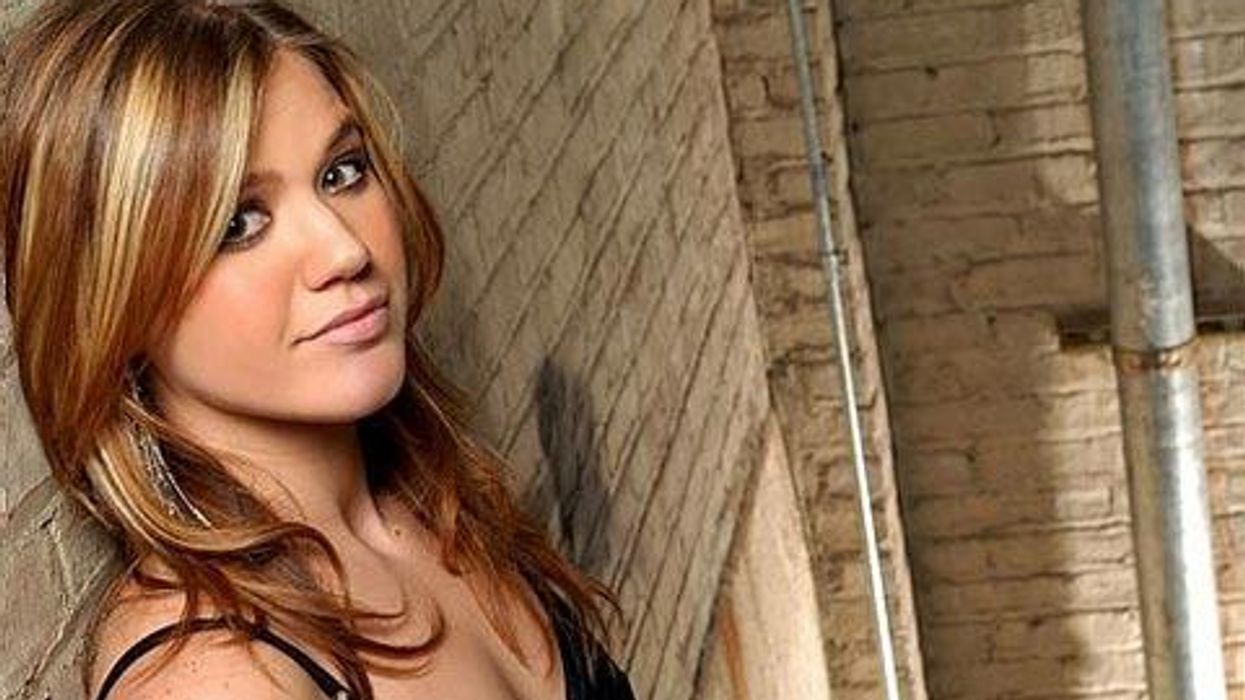 Kelly Clarkson Campaigns for ‘Parks and Recreation’ Cameo