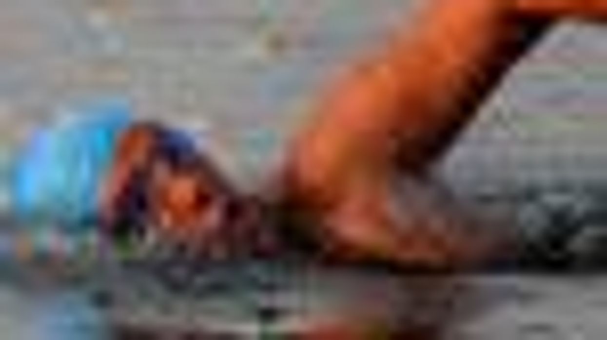 Portuguese Man-of-War Sting Forces Diana Nyad to Abandon Marathon Swim Attempt