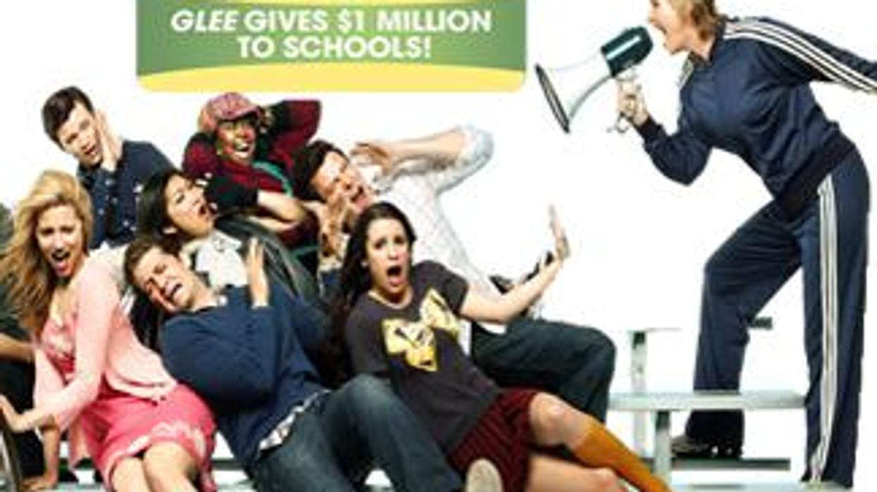 Jane Lynch’s PSA to Save Arts Education: $1 Million ‘Glee’ Give A Note Campaign