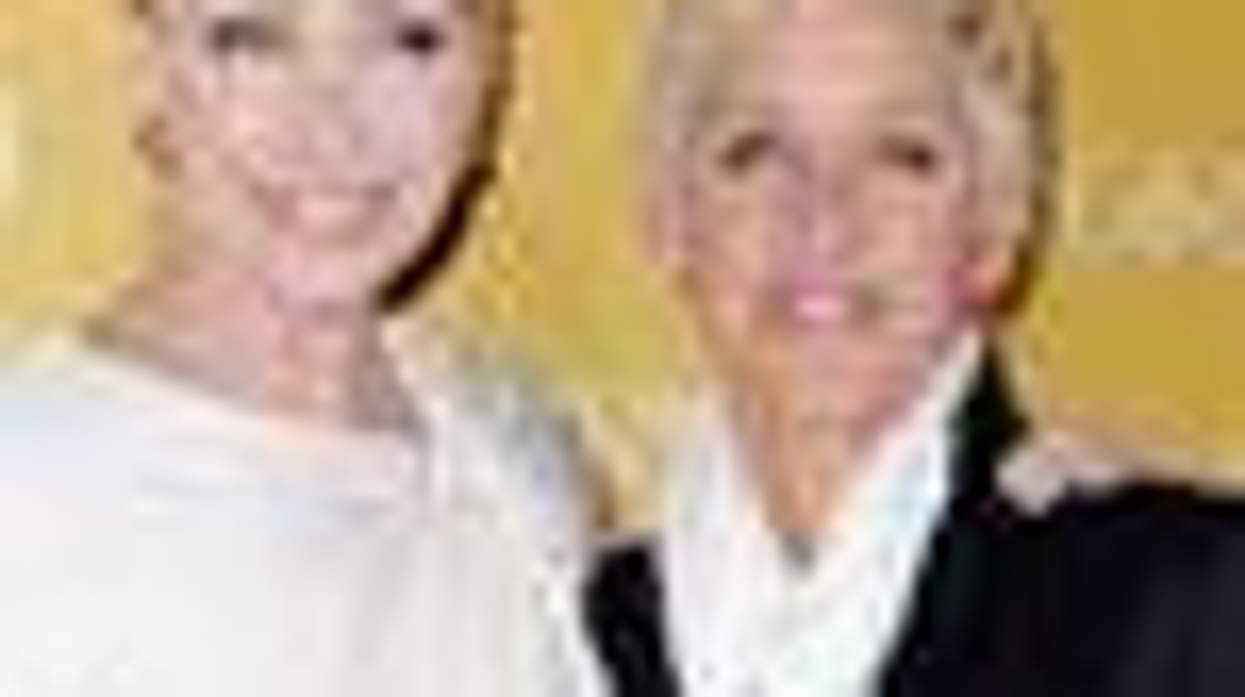 Ellen DeGeneres to Exec. Produce Portia de Rossi Comedy Vehicle