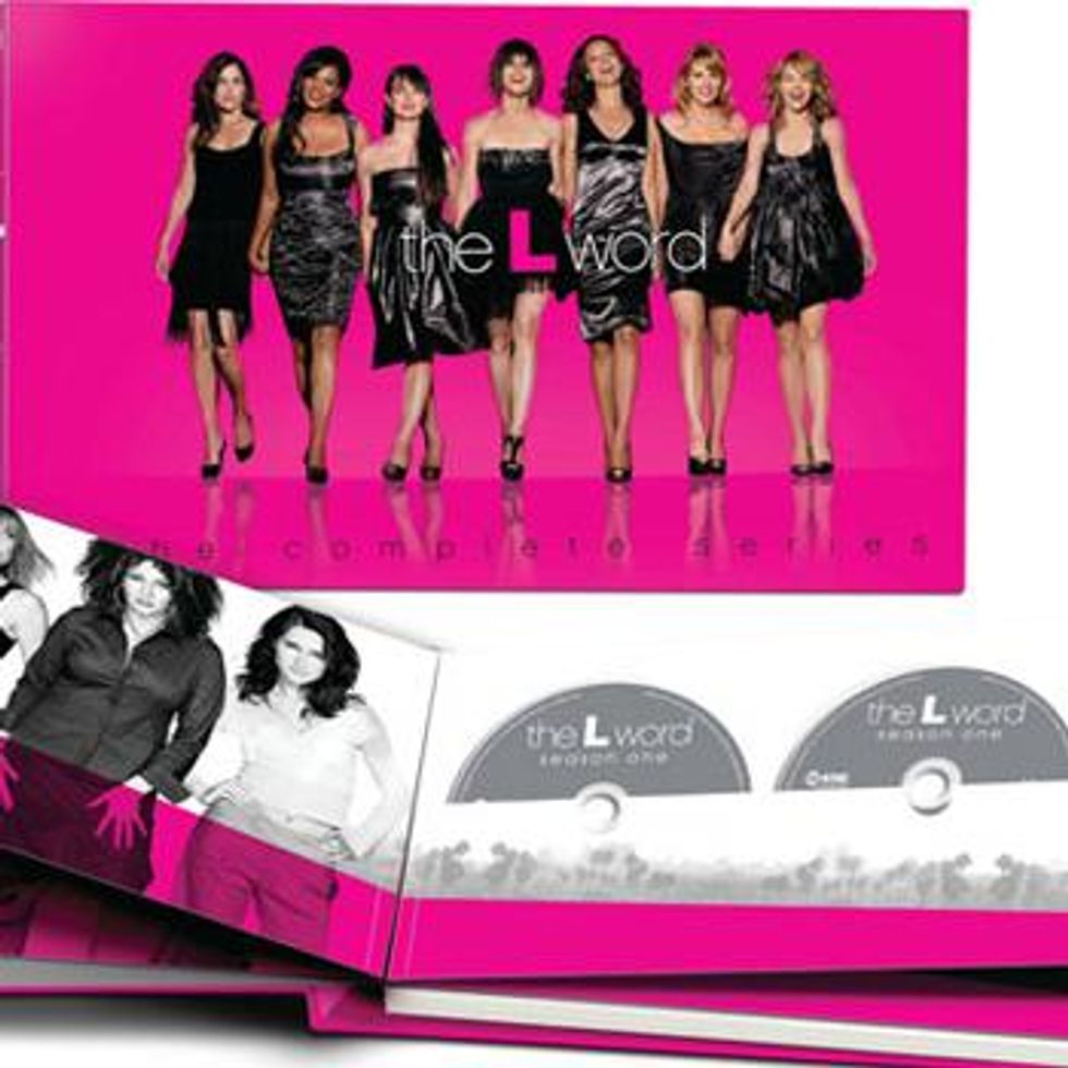 ‘L Word’ Cast Reunion & Complete Series Box Set Coming Soon!