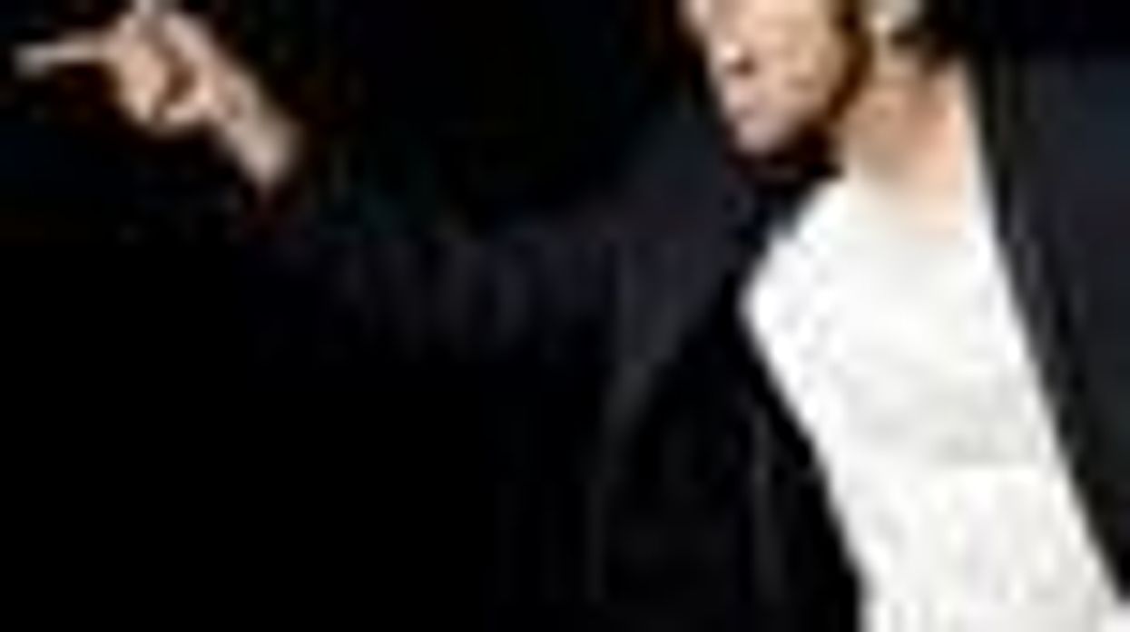 Gaga's Male Alter Ego Jo Calderone Picks Up VMA for Best Female Performer