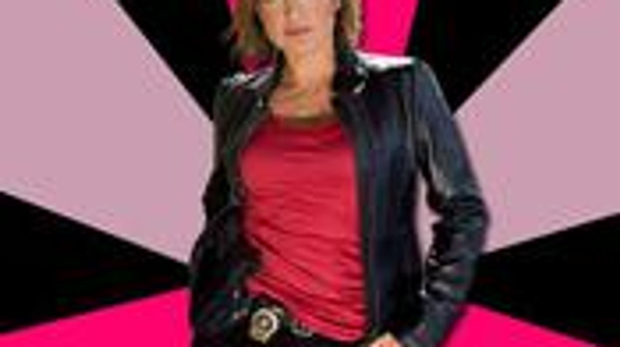 Mariska Hargitay Wants You To Lick Her Boot – Video