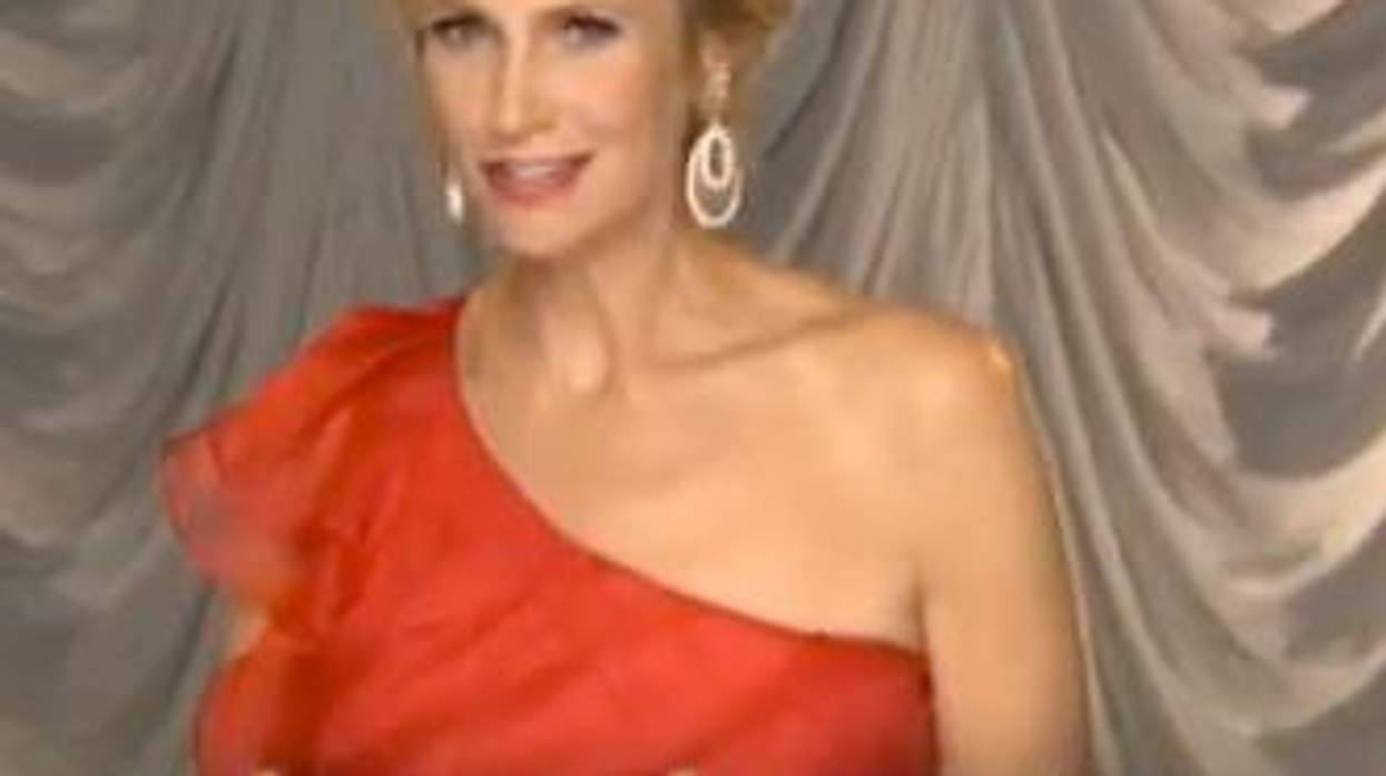 Jane Lynch Makes Crazy Emmy Demands, Shills New Book ‘Happy Accidents’ – Video