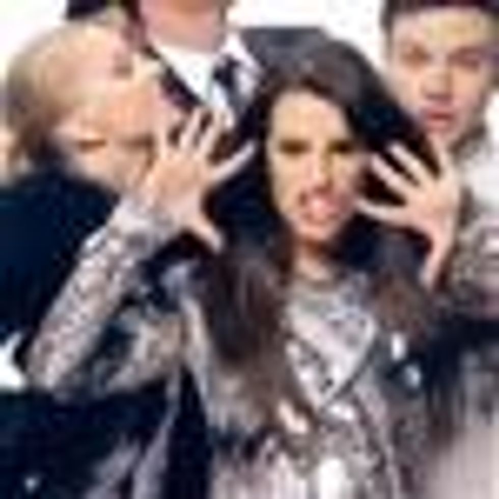 Glee Cast Covers Classic Bowie for Fashion Night Out