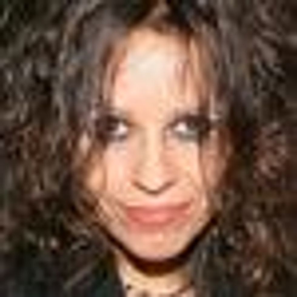 Linda Perry Bemoans the State of the Music Industry: Singles Out Katy Perry: VIDEO