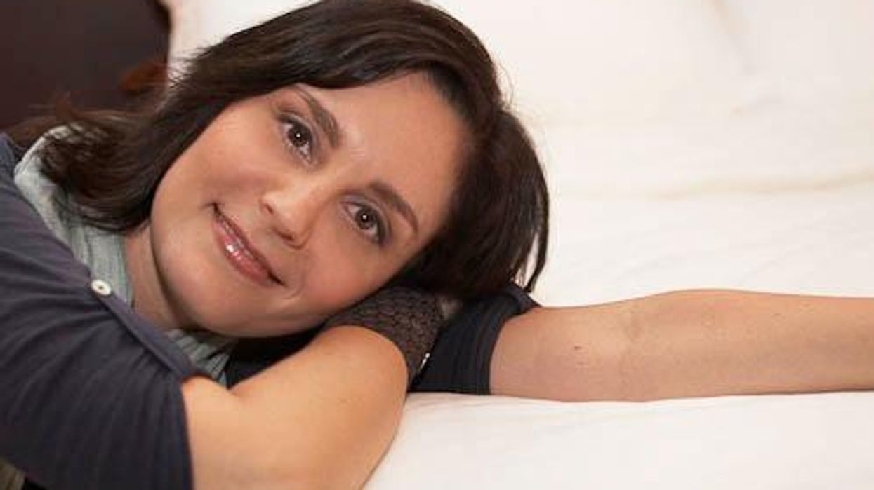 Desperately ‘Seeking Simone’: Exclusive Interview with Renee Olbert and Rose Rowe