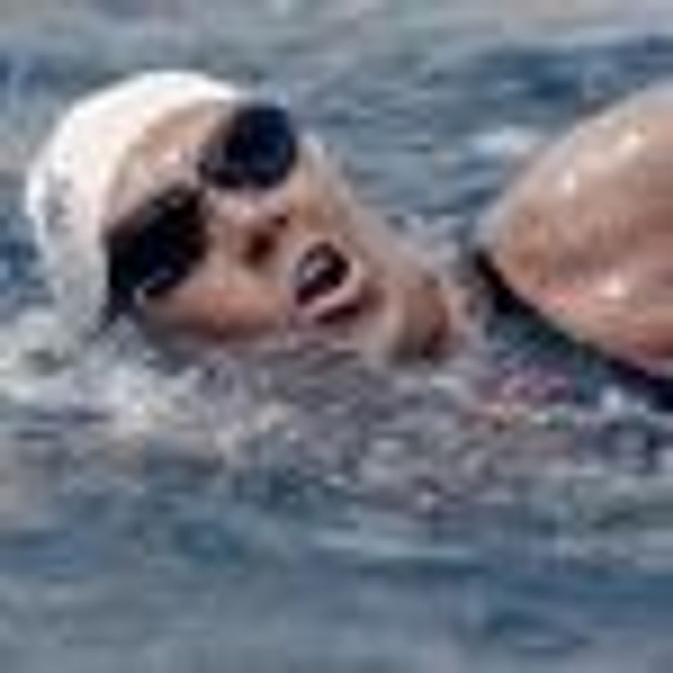 Diana Nyad Forced to Abandon Cuba to Florida Swim Attempt