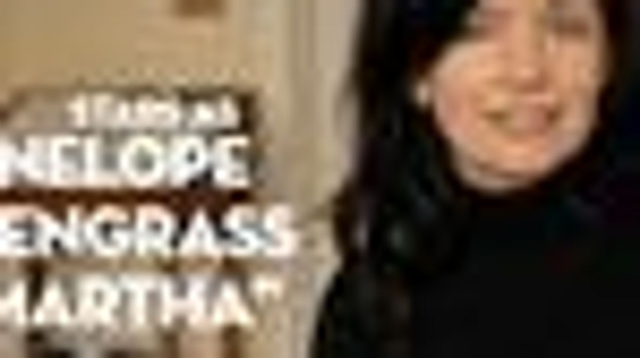 Guinevere Turner and Bridget McManus Talk Vagina - Wolf that is... VIDEO