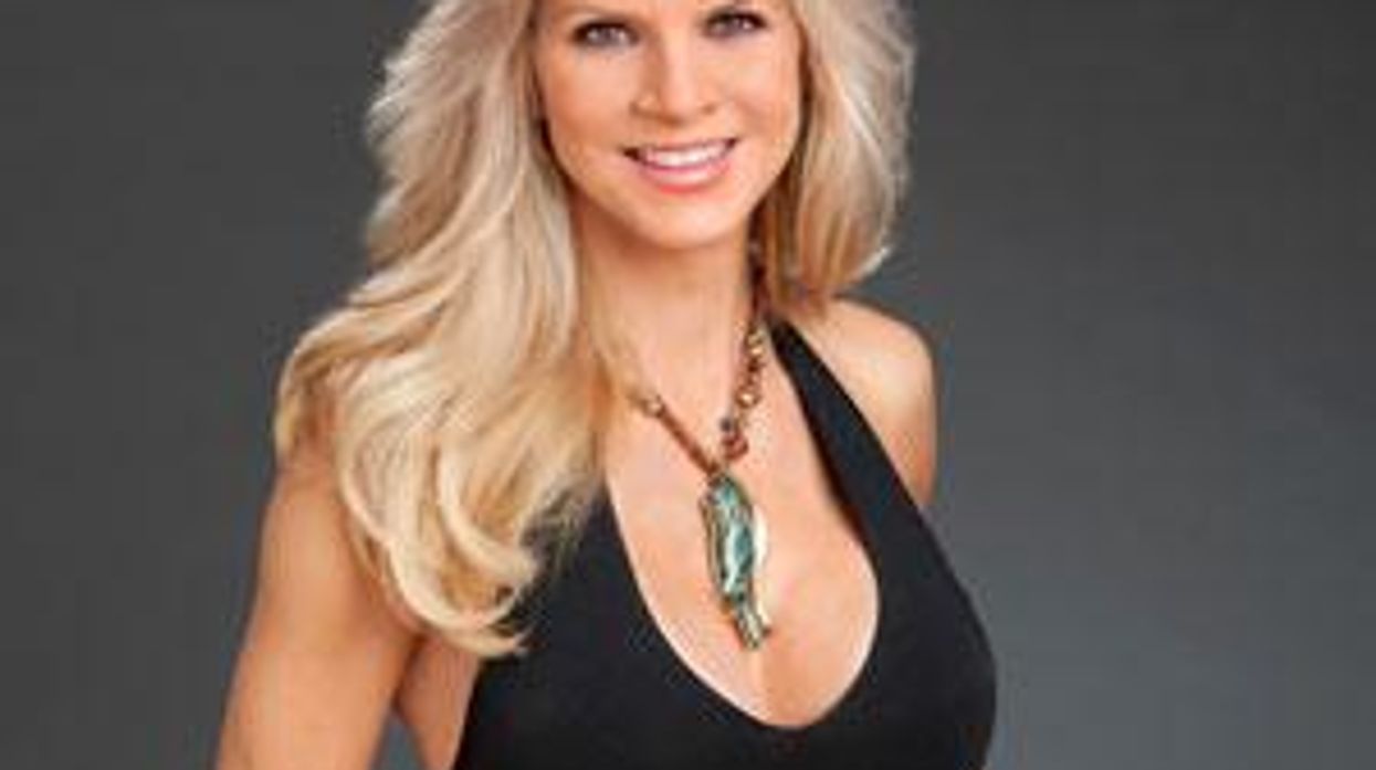 'Design Star's' First Gay Gal Leslie Ezelle - Exclusive Interview