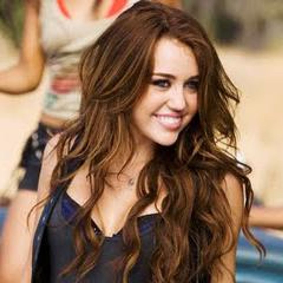 Miley Cyrus Tweets About Gay Marriage, Casey Anthony Verdict