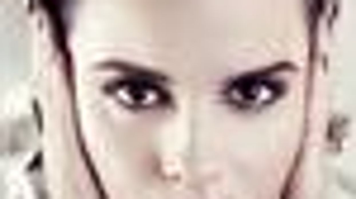 SheWired’s Shot of the Day: Emma Watson Wows in ‘Vogue’