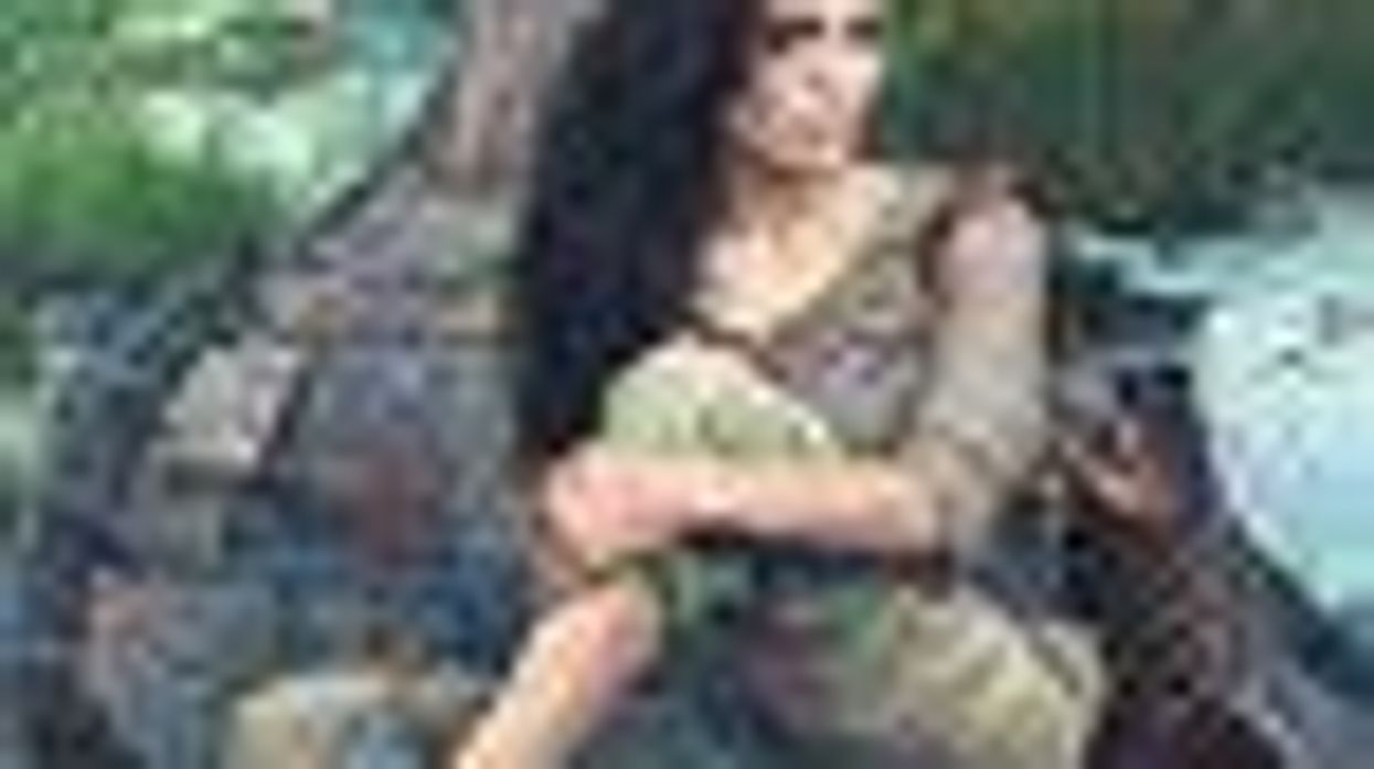 SheWired’s Shot of The Day: Angelina Jolie Make Up Free For Louis Vuitton